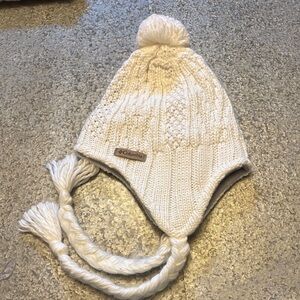 Women’s Columbia Cream Ear Cover Pom Hat MSRP $49